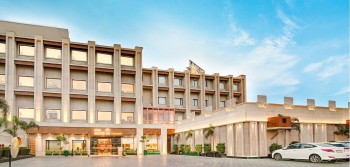Hotel Home In By Amrik Sukhdev Sonipat